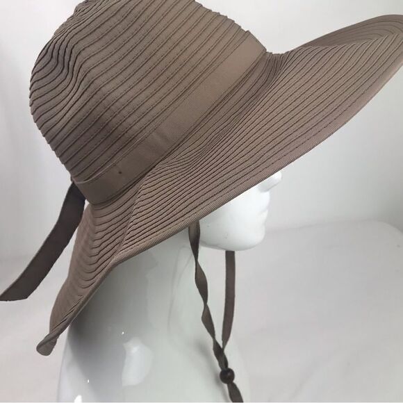 Swim Zip Taupe Canvas 4.5” brim Sun Protection Outdoor Performance Hat - Picture 1 of 16